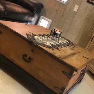 Meet your Posher, Della